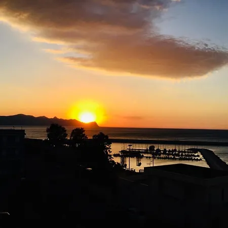 Il Tramonto Holiday home Balestrate